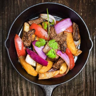 Lomo Saltado