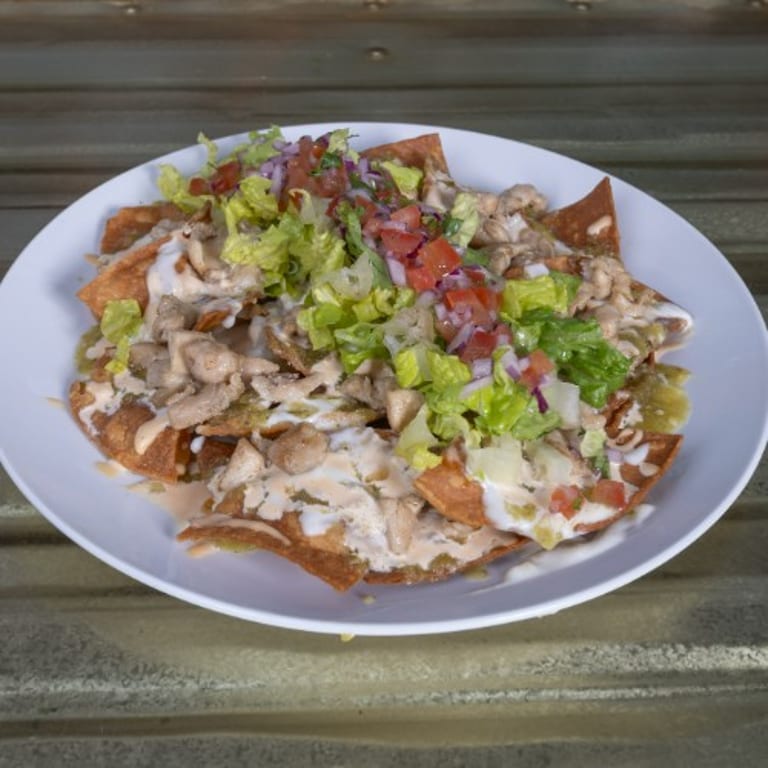 Loaded Nachos: A Crowd-Pleasing Favorite