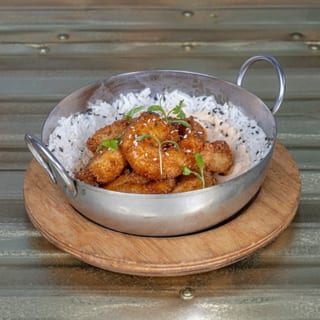 Bowl de Camarones en Salsa Agridculce